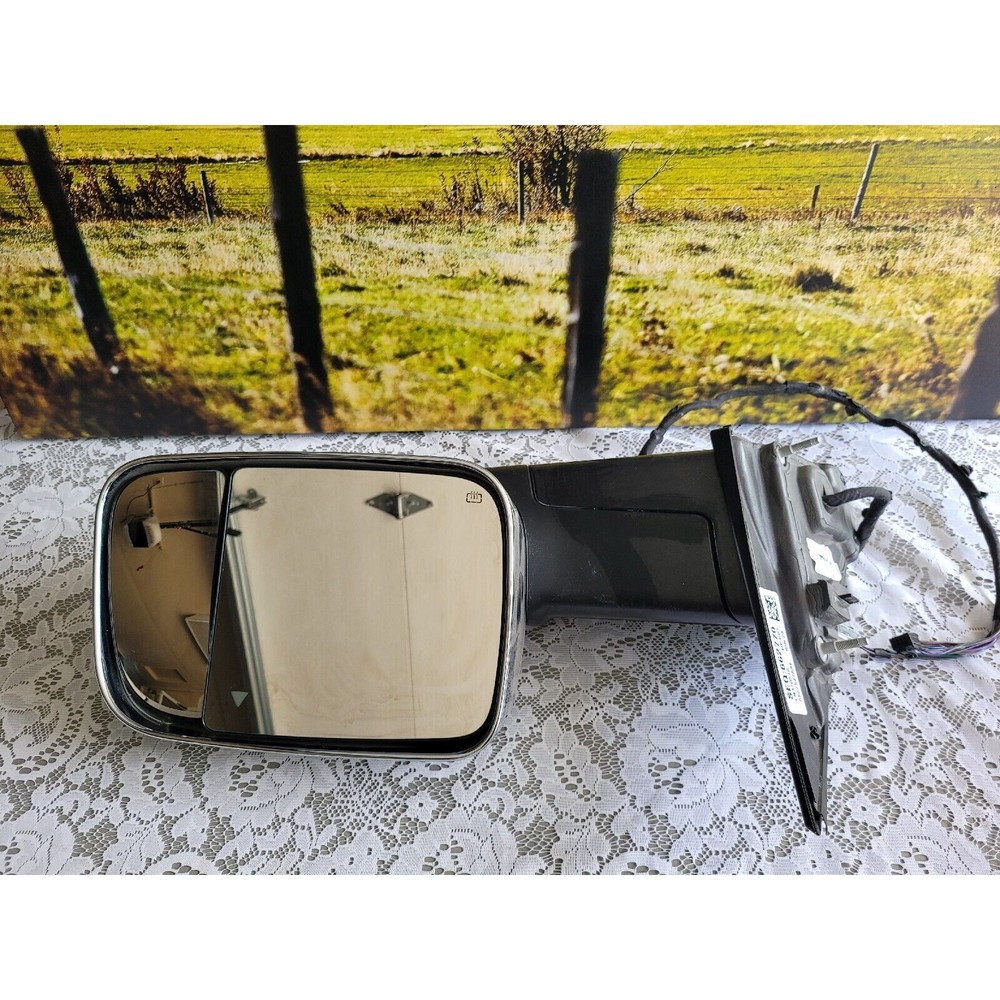Dodge Outside Rear View Mirror RIGHT-MOPAR 68276478AE 2019-2020 Ram
